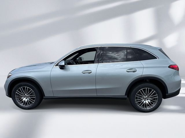 New 2027 Cirrus Silver Metallic Mercedes-Benz GLC 300 image 3