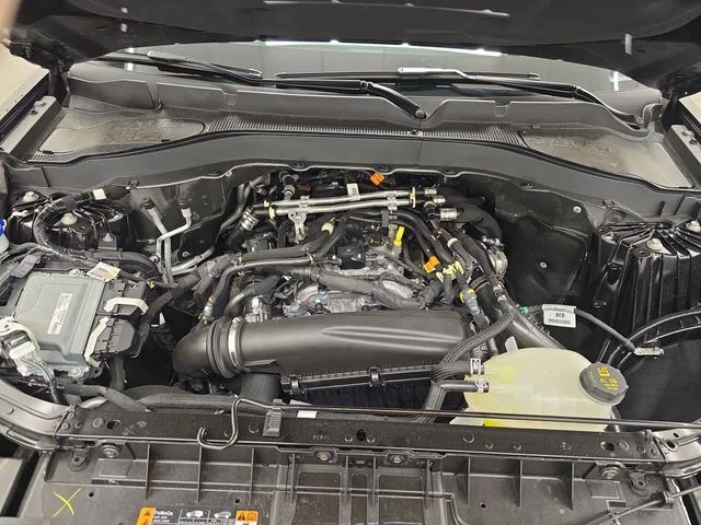 New 2026 Agate Black Metallic Ford Active image 44