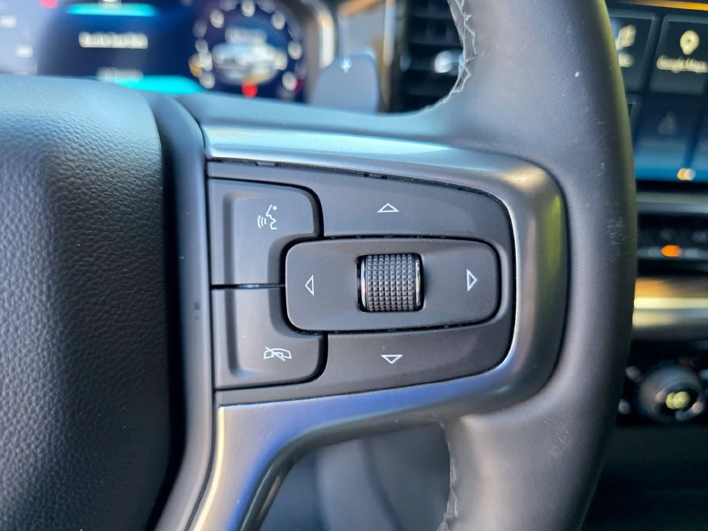Used 2026 Sterling Gray Metallic Chevrolet LT Trail Boss image 26