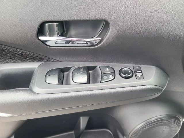 Used 2024 White Nissan SV image 18
