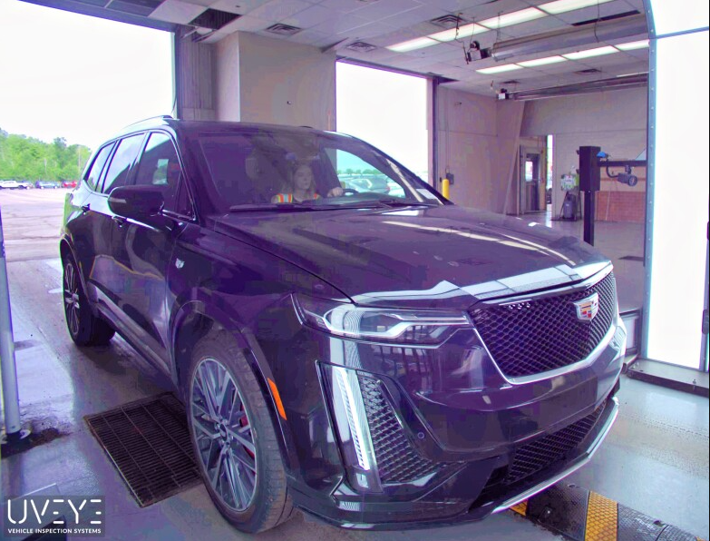 Used 2024 Black Cadillac Sport image 10