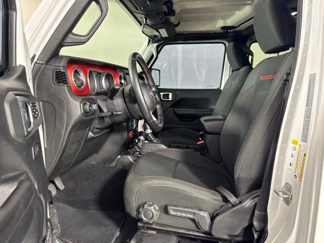 Used 2018 Bright White Clearcoat Jeep Unlimited Rubicon image 11
