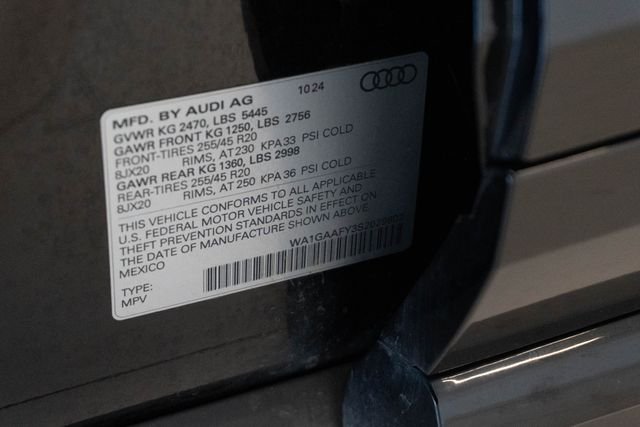 Used 2025 Black Audi  image 27