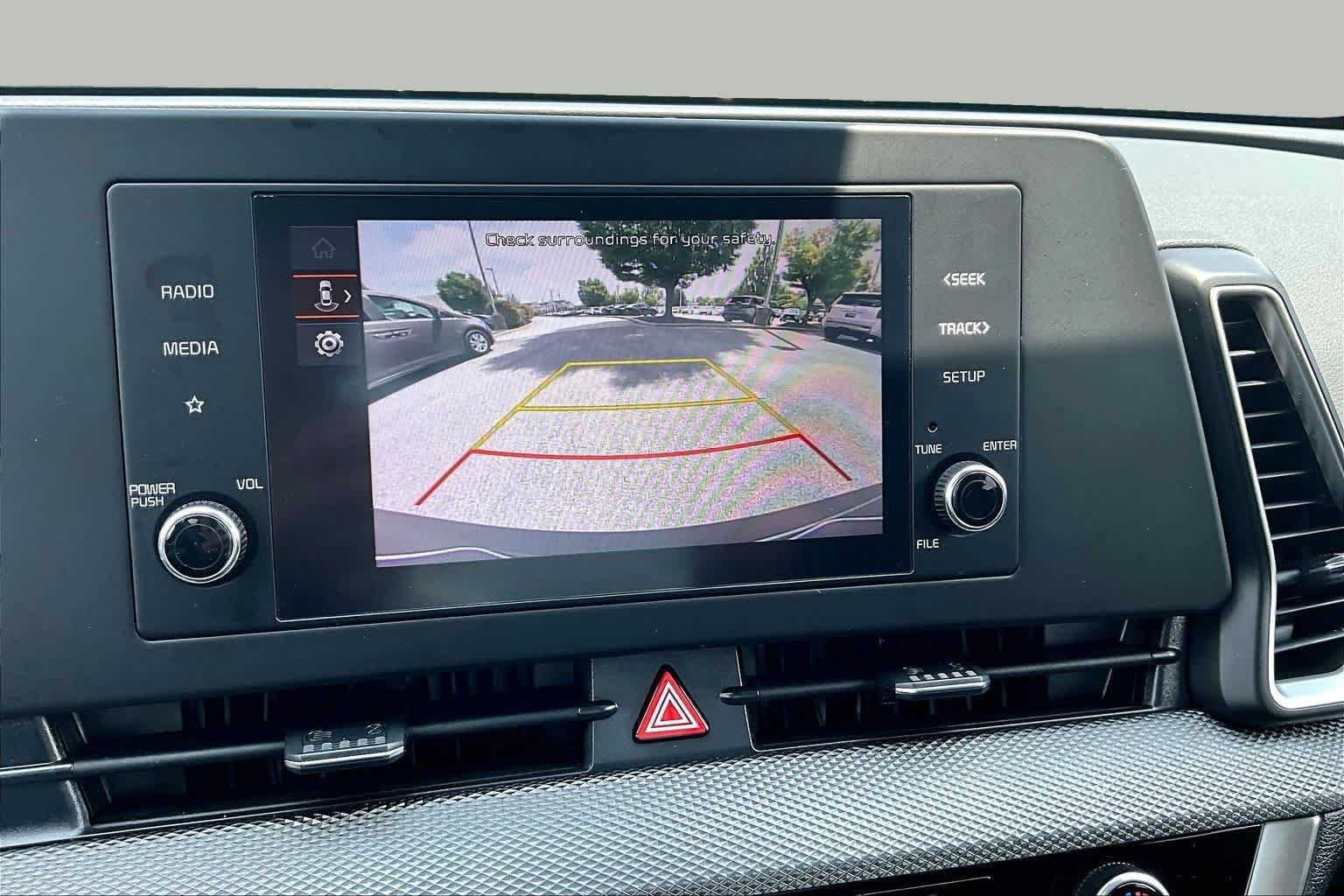 Used 2025 Everlasting Silver Kia LX image 26