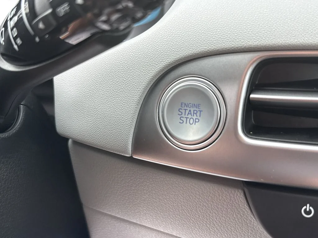 Used 2023 Typhoon Silver Hyundai SE image 22