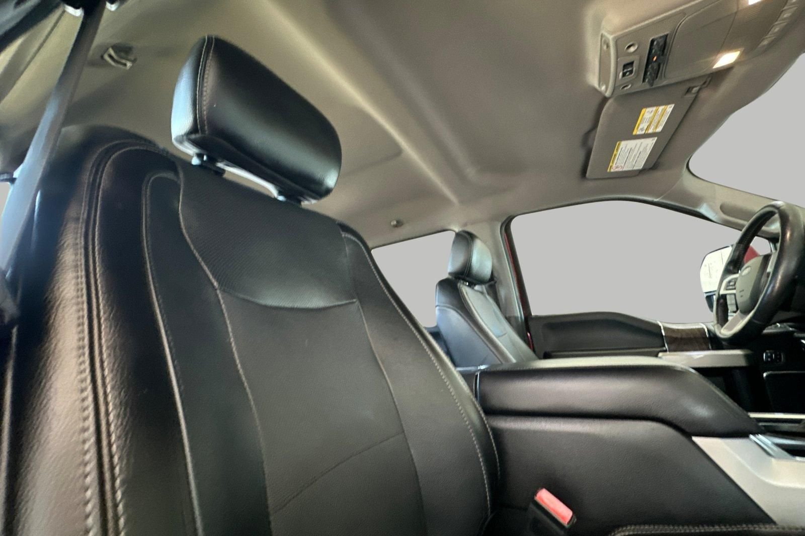 Used 2018 Red Ford Lariat image 16