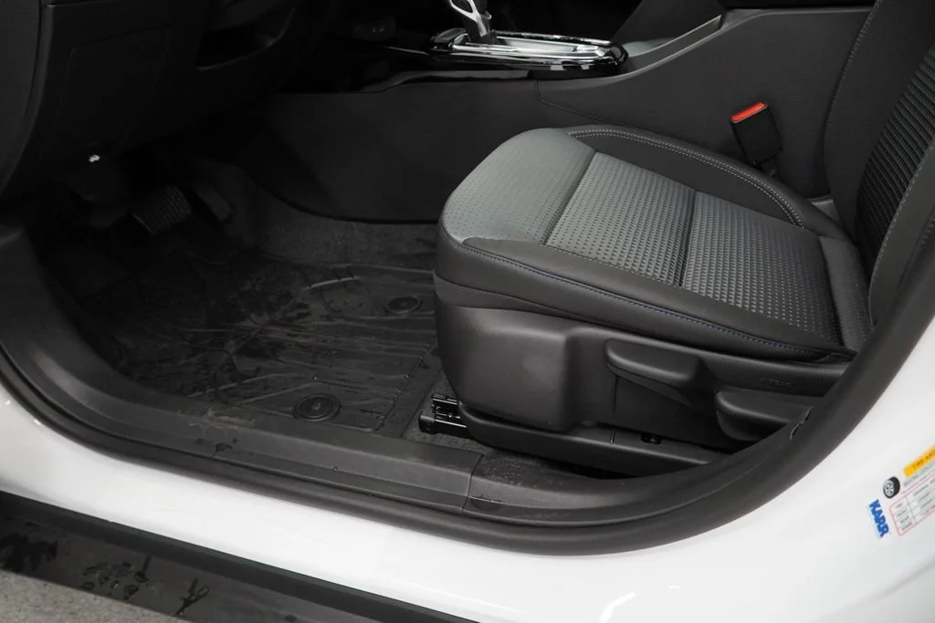 2026 Chevrolet Trax LT - Photo 23