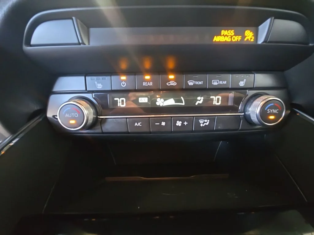 Used 2022 Blue Mazda Touring image 17