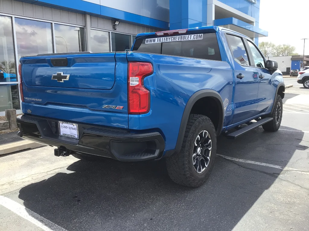 Used 2022 Glacier Blue Metallic Chevrolet ZR2 image 5
