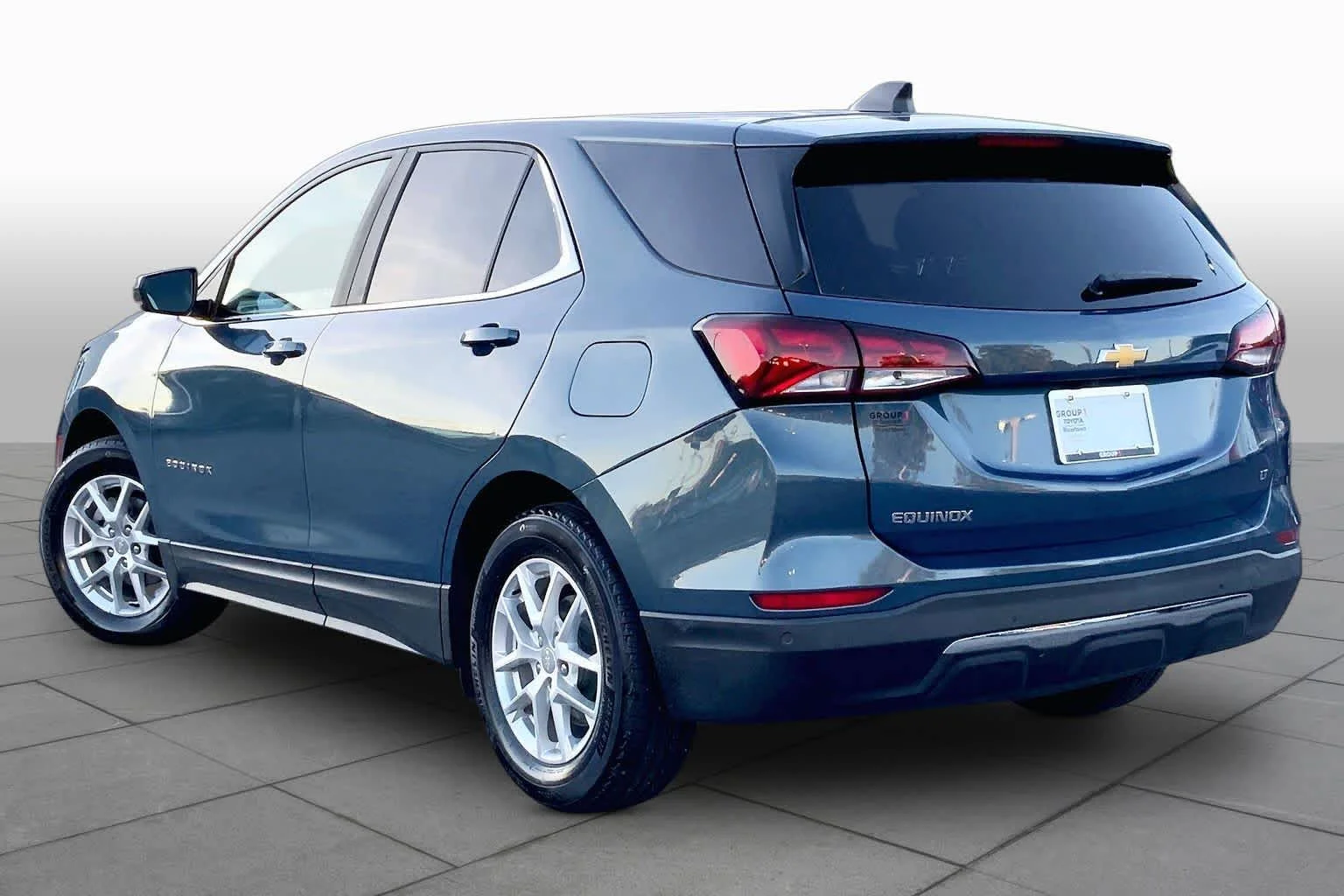 Used 2024 Lakeshore Blue Metallic Chevrolet LT image 11