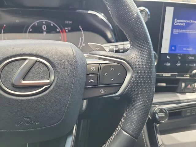 Used 2022 Gray Lexus 350 F SPORT Handling image 21