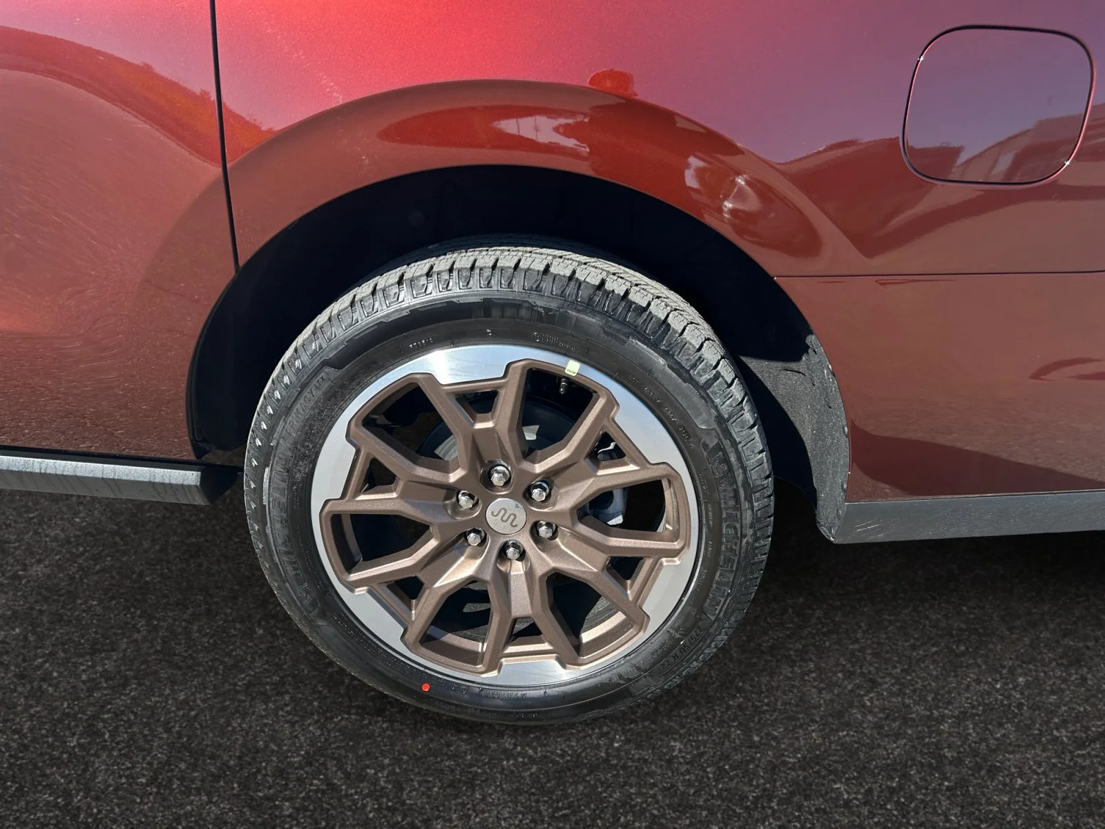 New 2027 Bronze Fire Metallic Tinted Clearcoat Ford King Ranch Max image 9