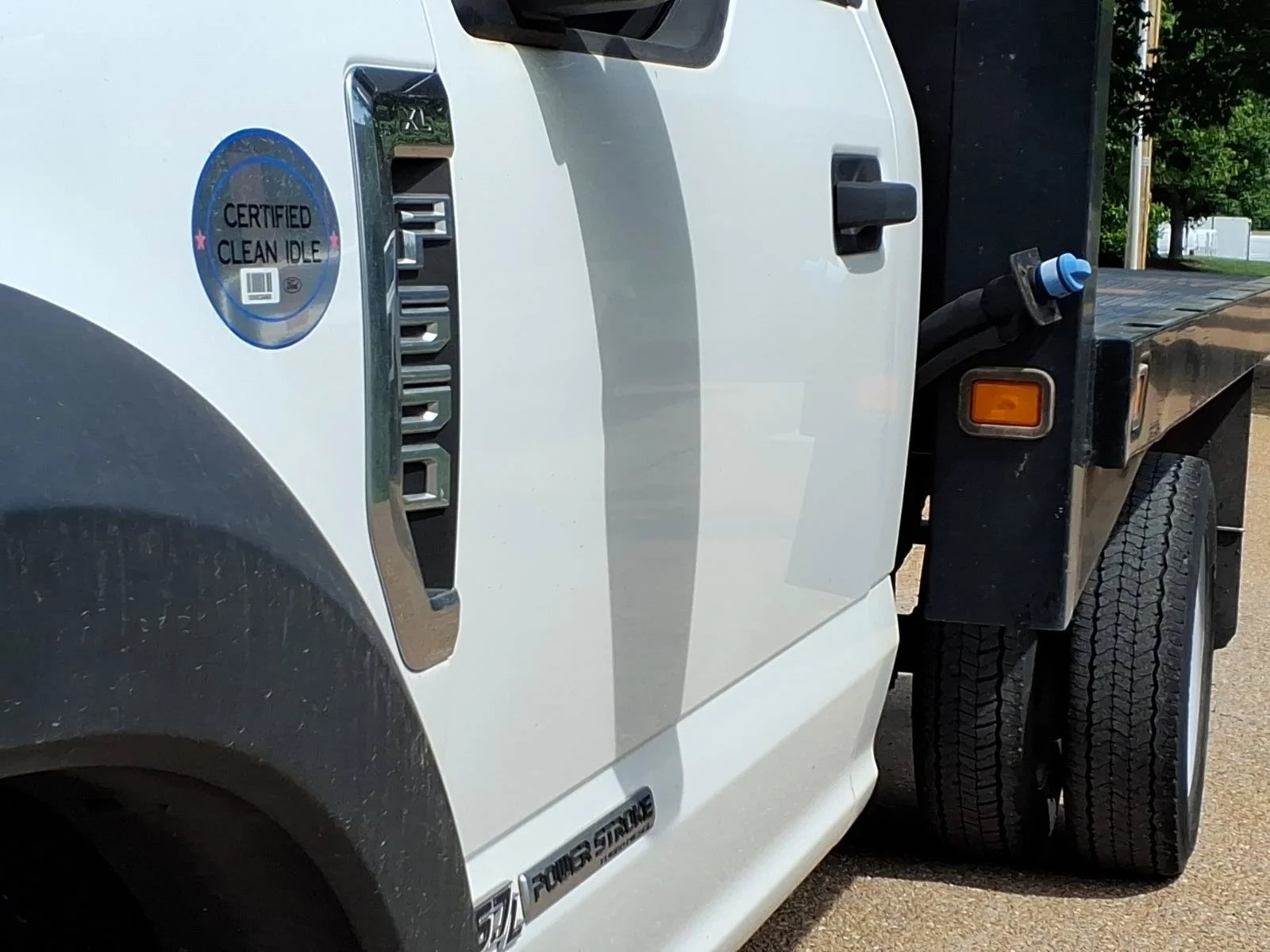 Used 2019 Oxford White Ford XL image 30