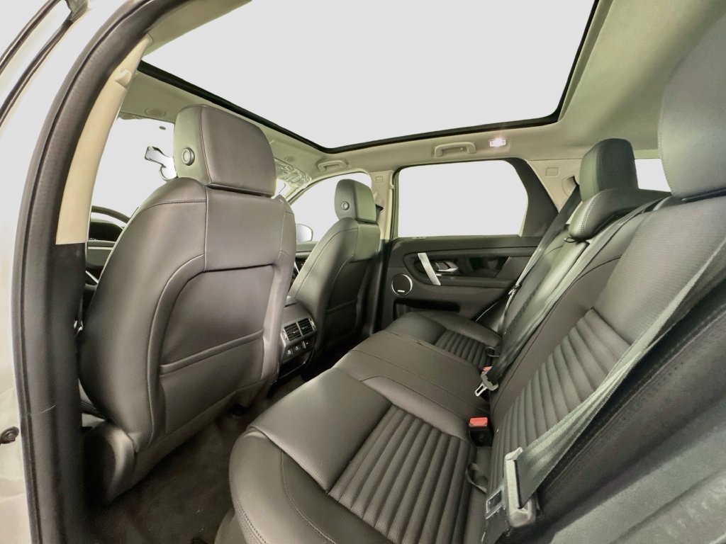 Certified Used 2025 White Land Rover S image 22