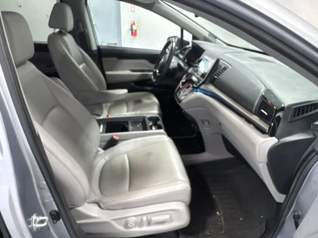 Used 2023  Honda Touring image 28