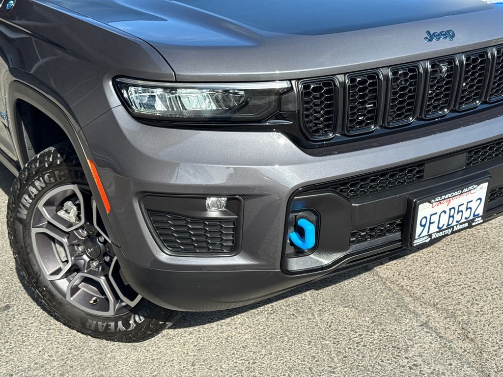 Used 2022 Gray Jeep Trailhawk 4xe image 6