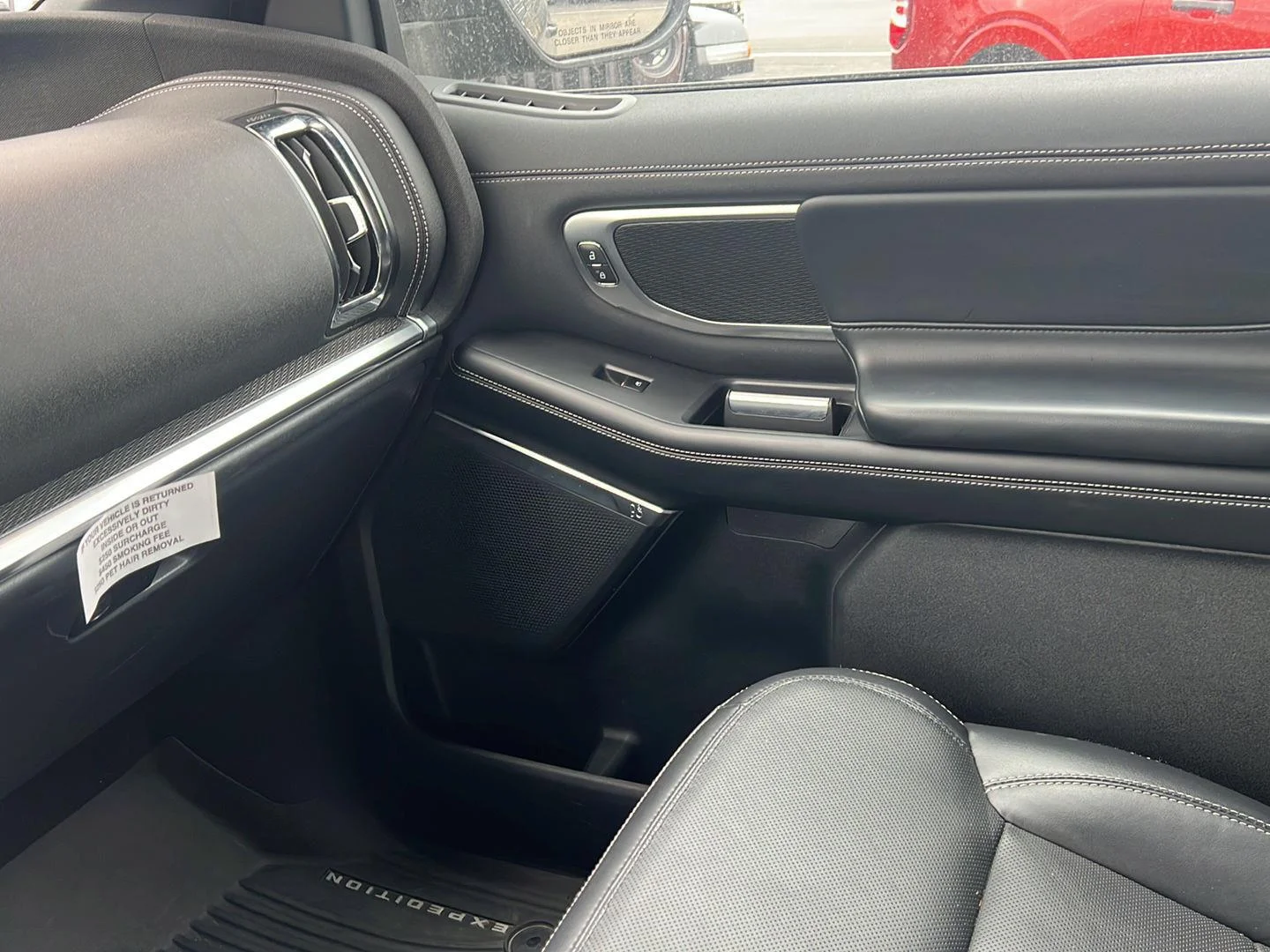 Used 2025 Agate Black Ford Platinum image 24