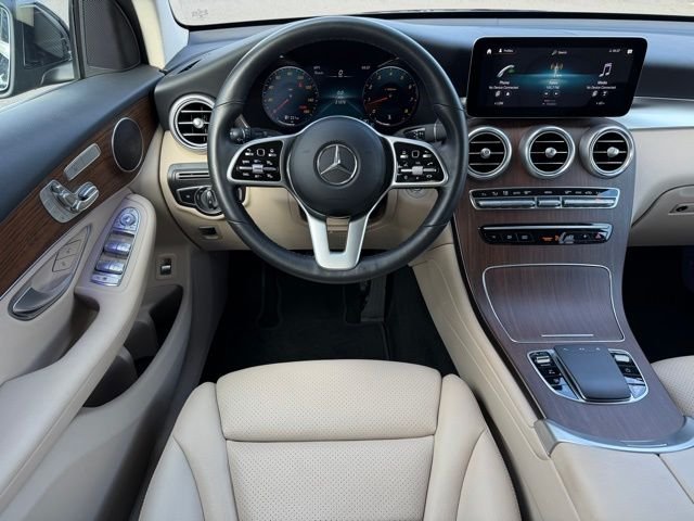 Certified Used 2022 Blue Mercedes-Benz GLC 300 image 11