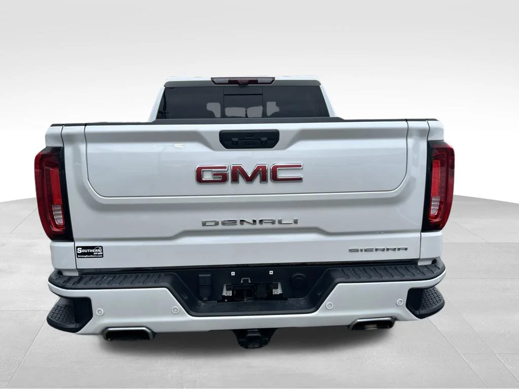 Used 2025 White GMC Denali image 4