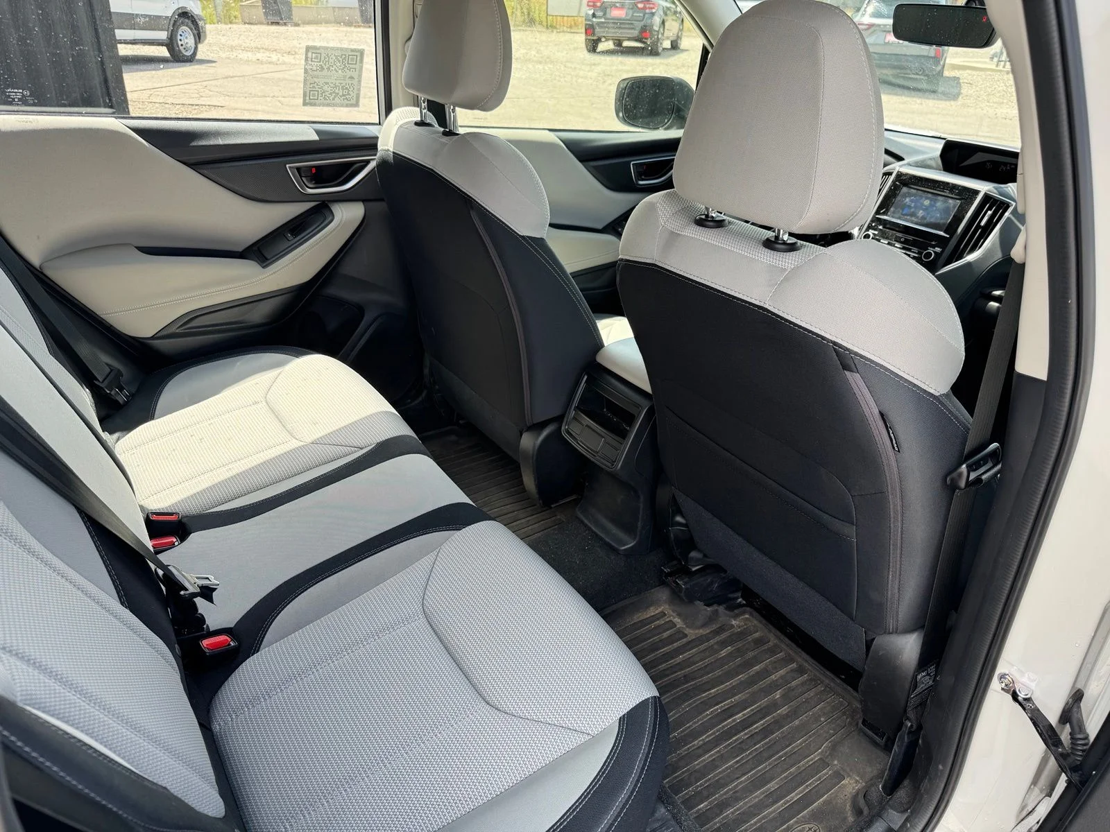 Used 2023 White Subaru Base image 13