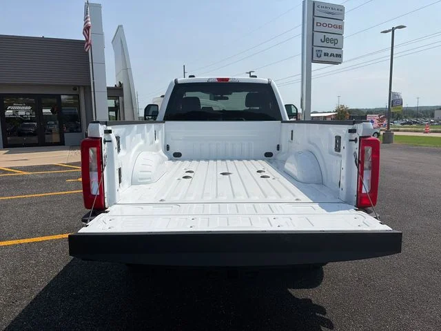 New 2026 White Ford XLT image 7