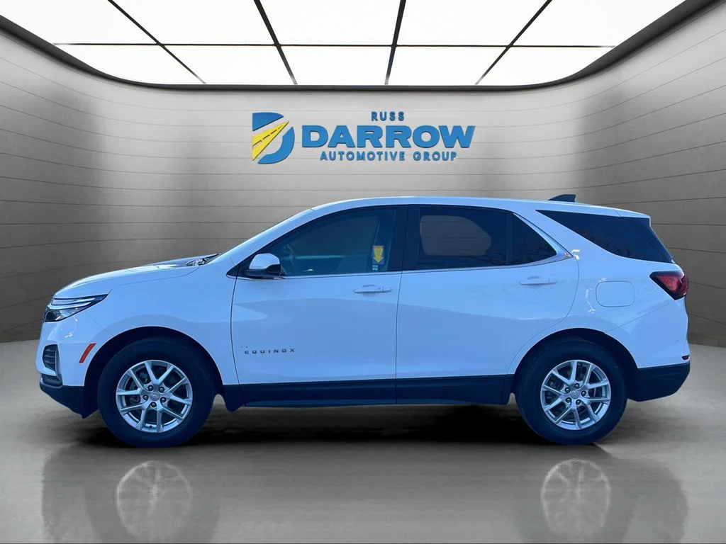 Used 2023 Chevrolet Equinox LT with VIN 3GNAXUEGXPS191014 for sale in Wauwatosa, WI