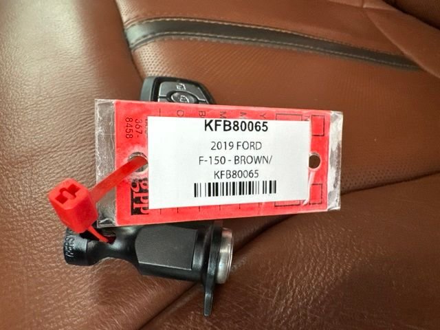 Used 2019 Black Ford King Ranch image 29