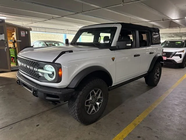 2023 Ford Bronco Badlands 4x4's photo