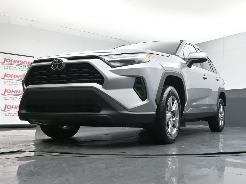 2023 Toyota RAV4 XLE - Photo 35