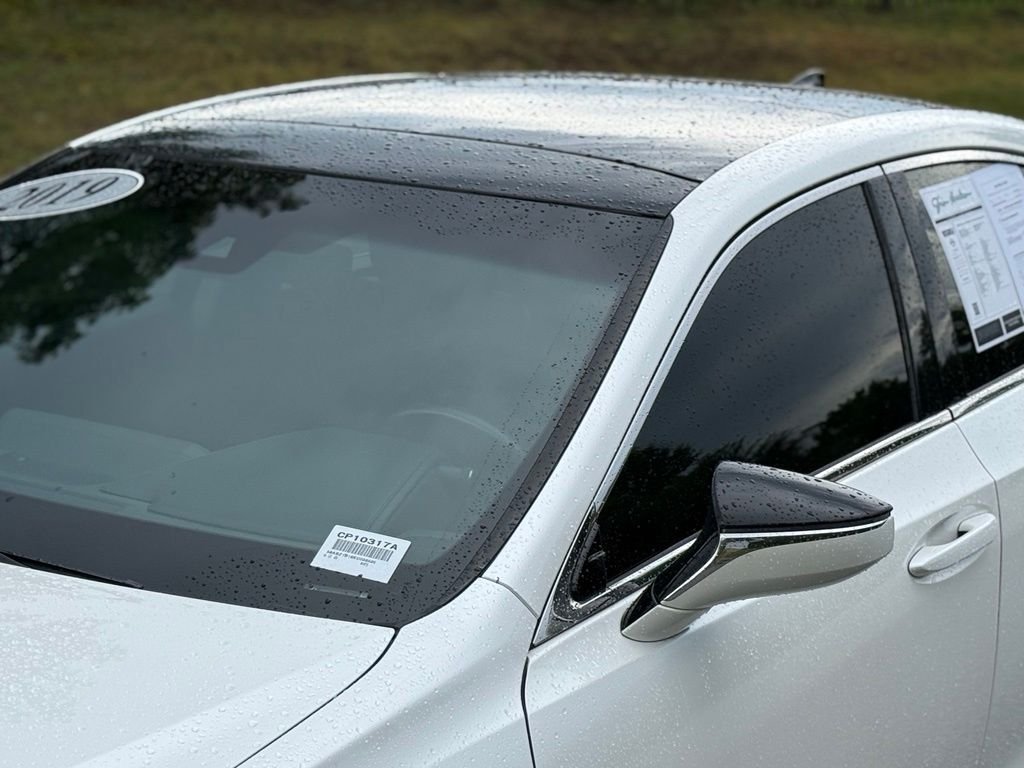 Used 2019 White Lexus 350 image 10