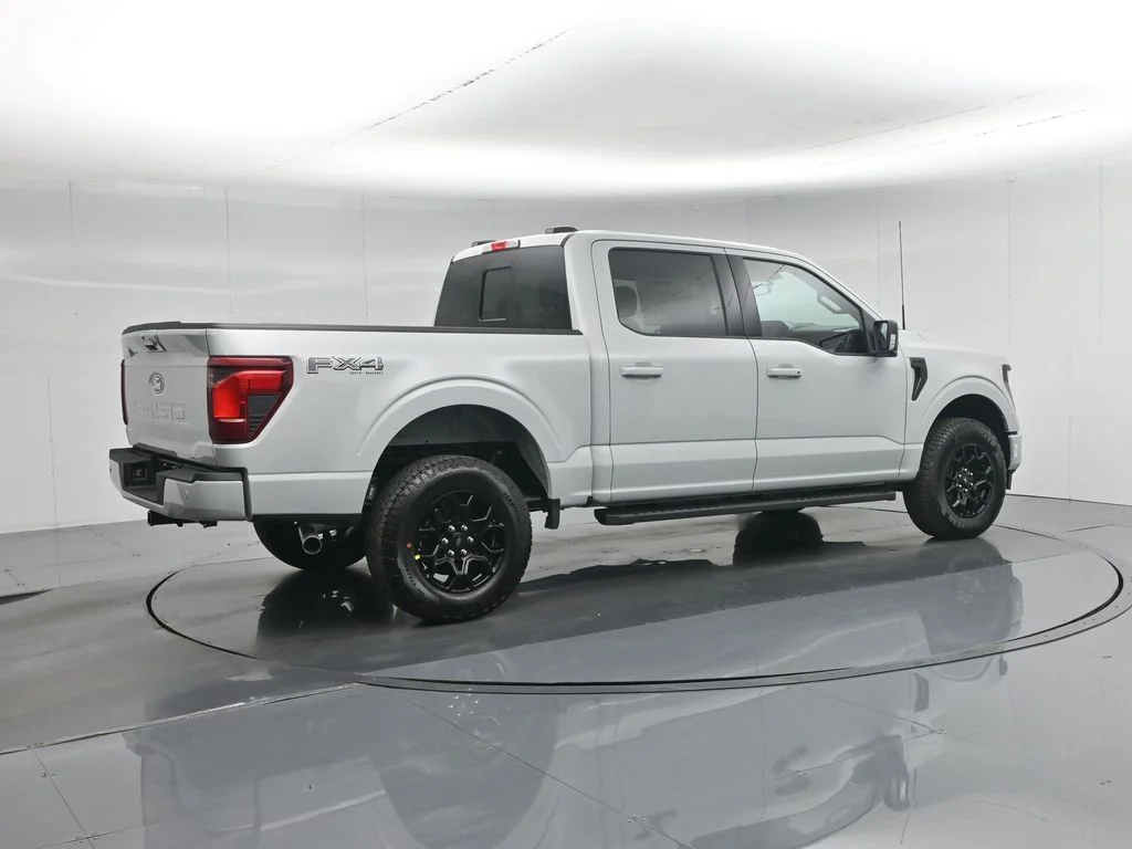 New 2026 Avalanche Ford XLT image 24