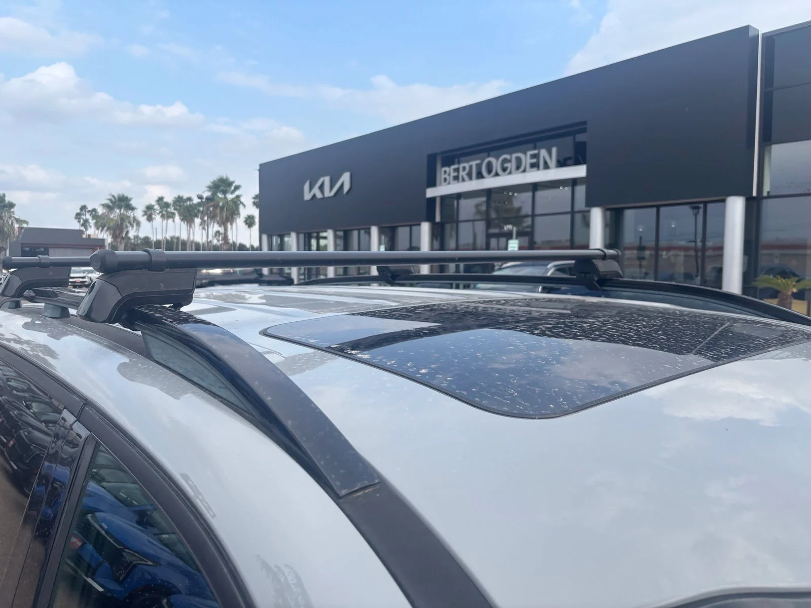 Used 2024 Gray Kia EX X-Line image 4