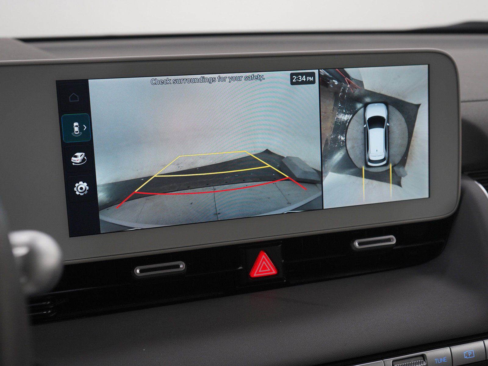 2024 Hyundai IONIQ 5 Limited - Photo 28