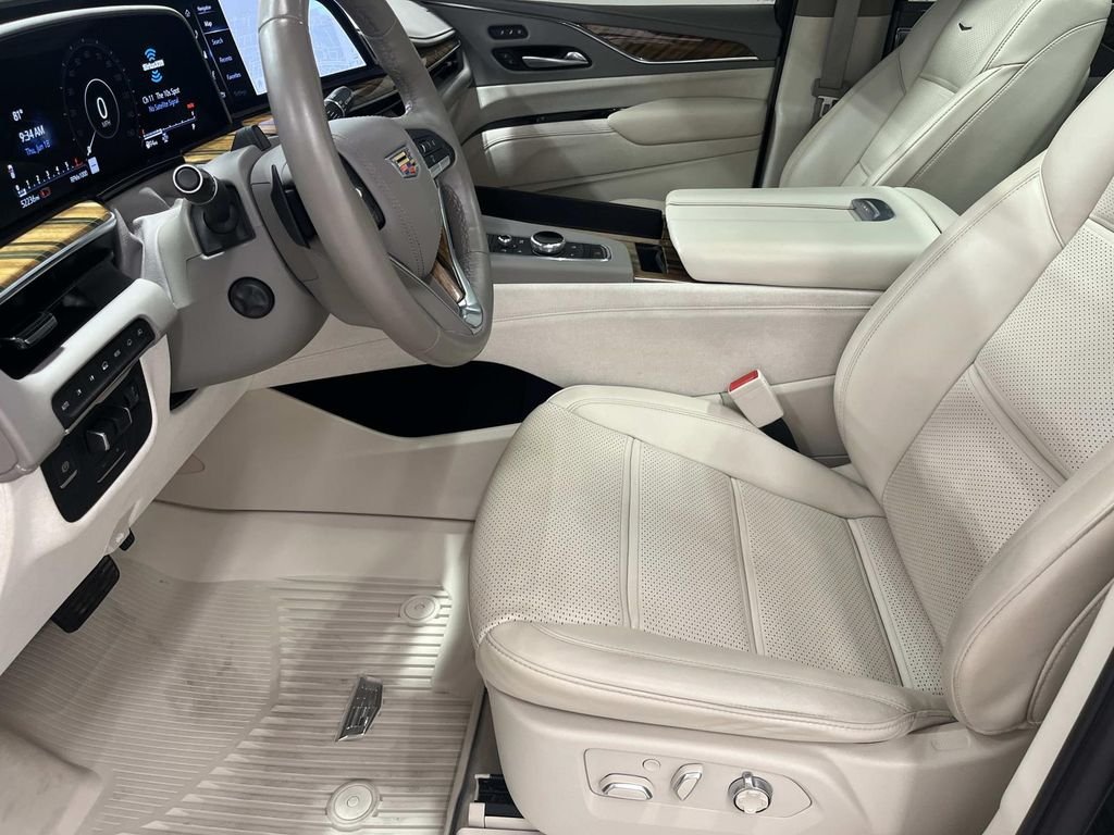 Used 2023 Black Raven Cadillac Sport Platinum image 11