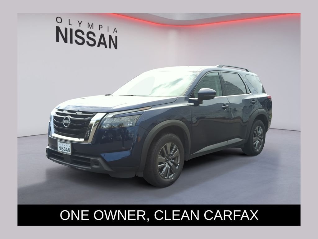 2025 Nissan Pathfinder SV 4WD's photo