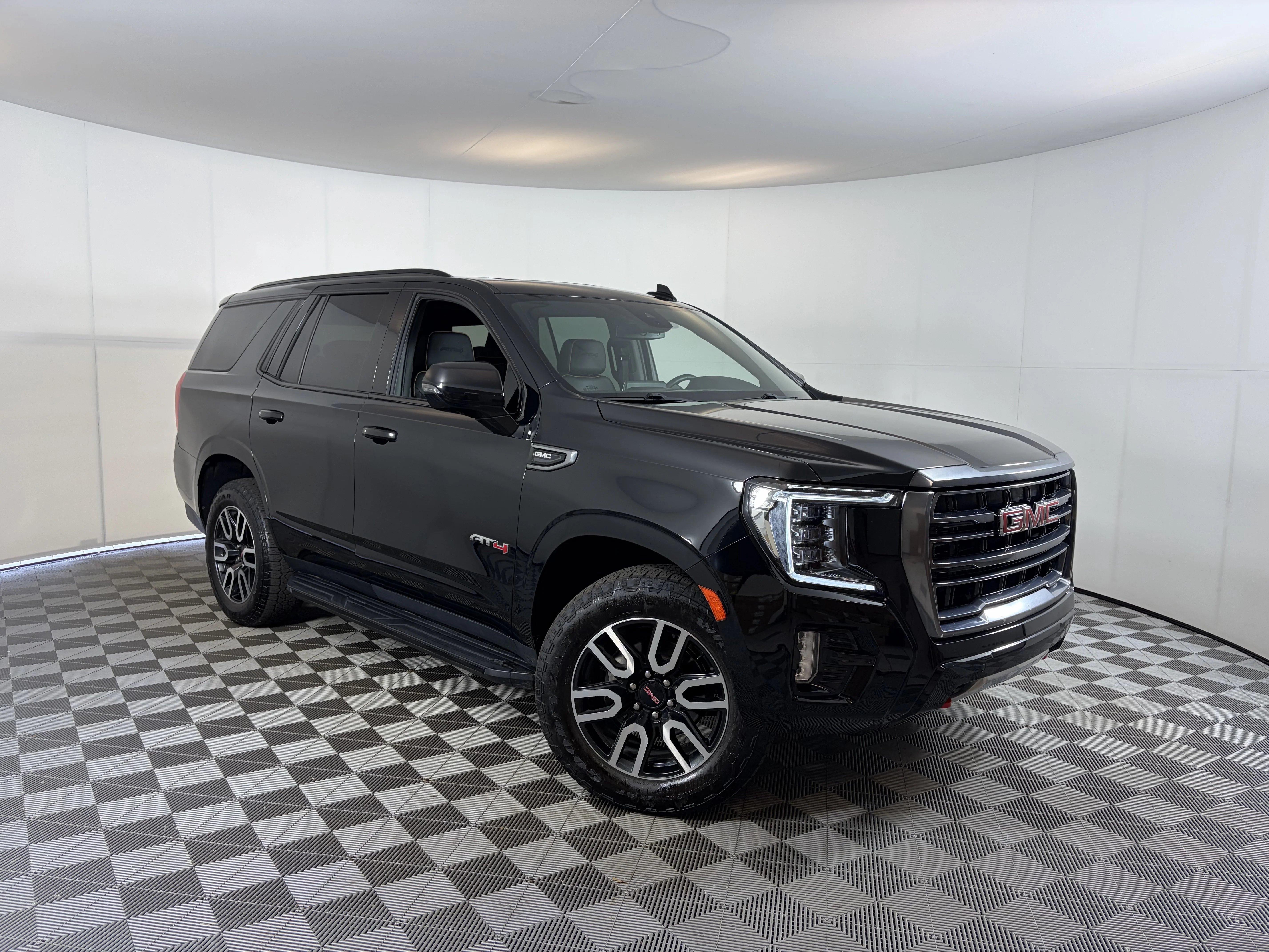 2023 GMC Yukon