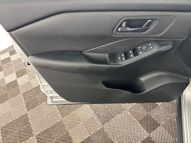 Certified Used 2024 Silver Nissan S image 18