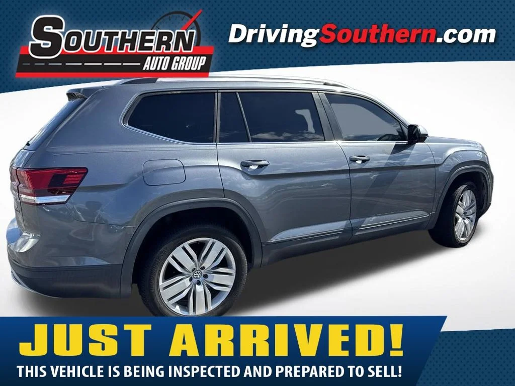 Used 2019 Gray Volkswagen 3.6L V6 SE image 1