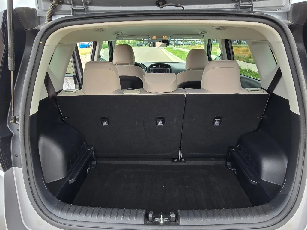 Used 2025 Gray Kia LX image 30