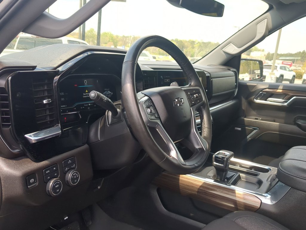 Used 2024 Black Chevrolet RST image 14