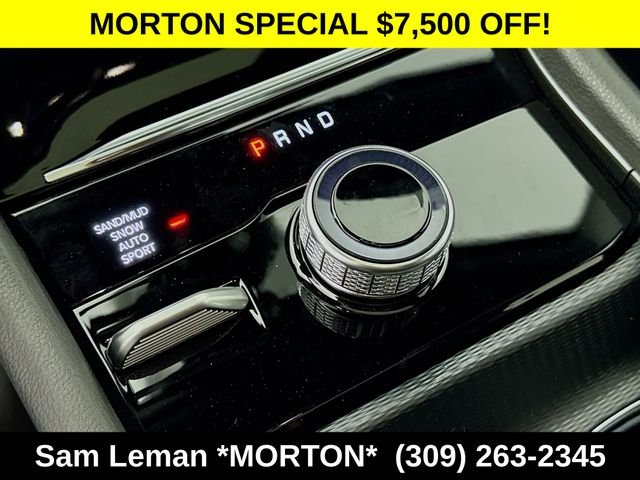 New 2026 Diamond Black Crystal Pearl-Coat Exterior Paint Jeep Altitude image 17