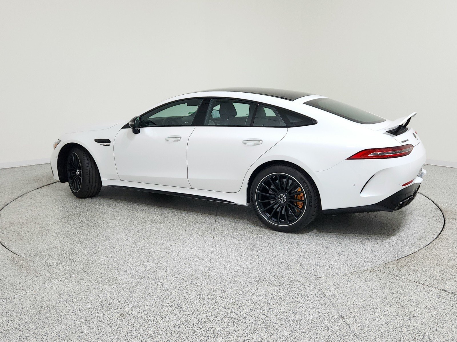 New 2026 MANUFAKTUR Moonlight White Metallic Mercedes-Benz AMG® GT 63 S E Performance 4-Door Coupe image 10