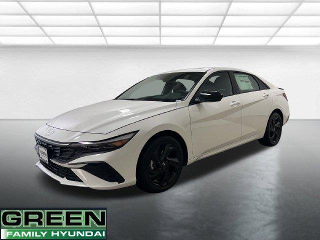 New 2026 White Hyundai SEL Sport image 1