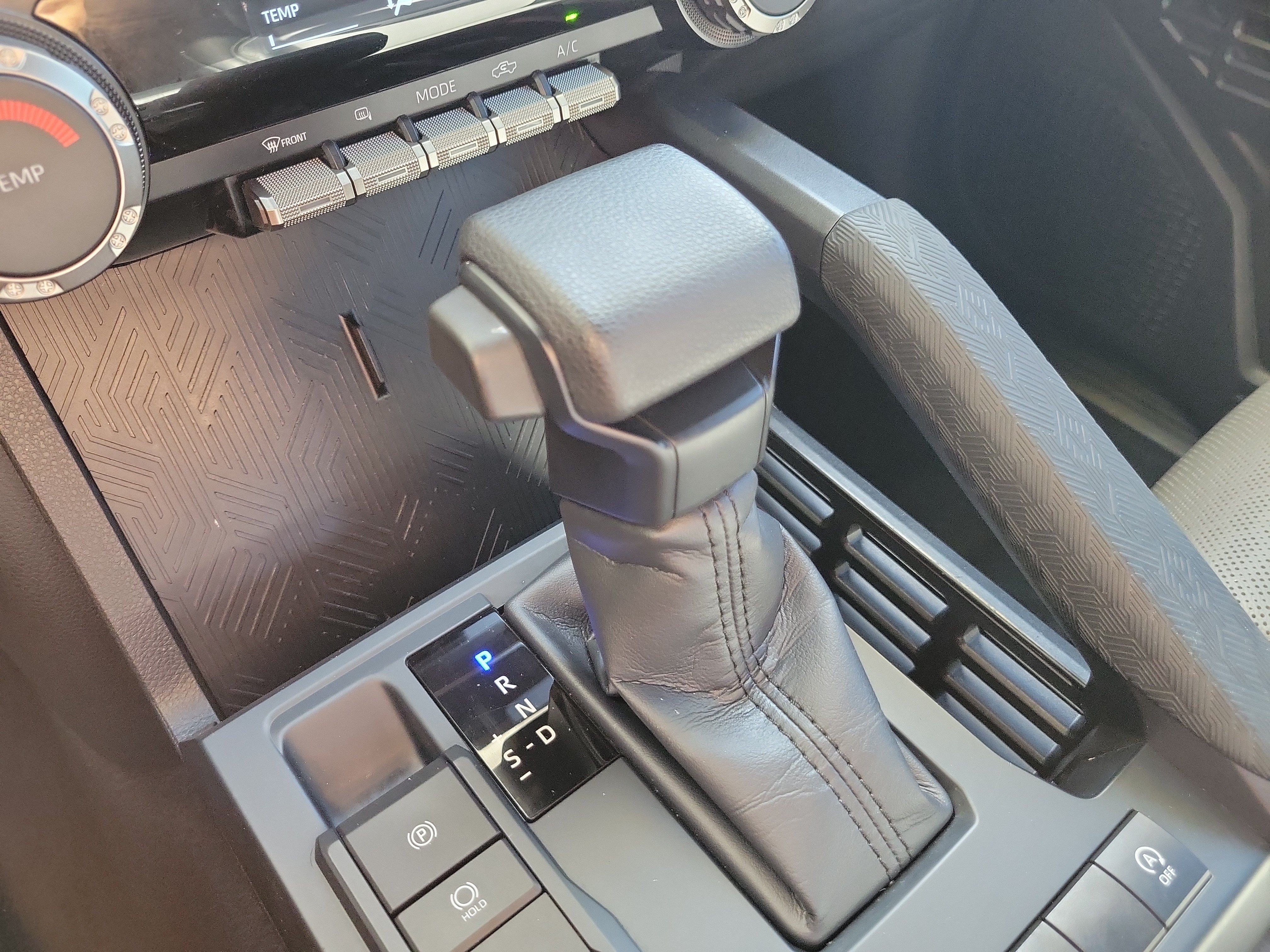 Used 2025 Underground Toyota SR5 image 29