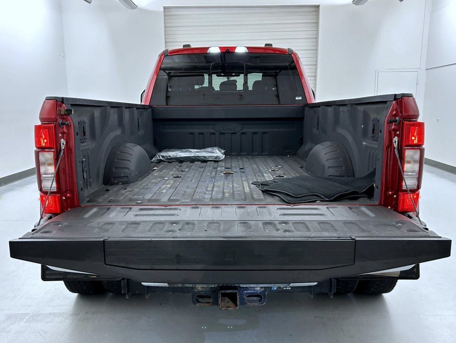 Used 2021 Rapid Red Metallic Tinted Clearcoat Ford Lariat image 22