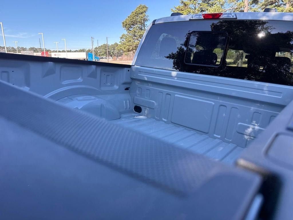 New 2026 White Ford XLT image 47