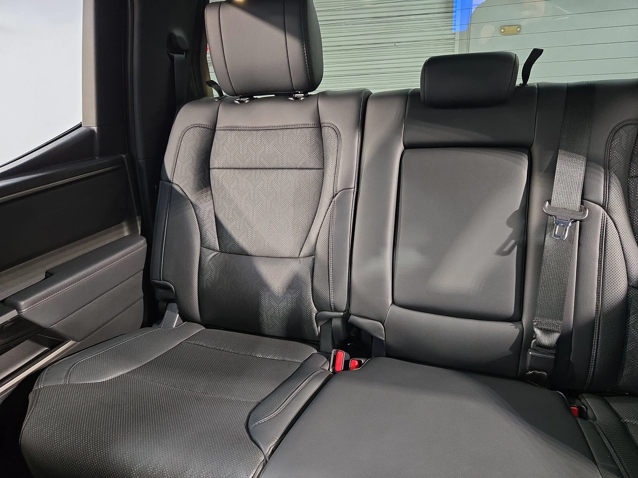 Certified Used 2025 Wind Chill Pearl Toyota Limited image 12