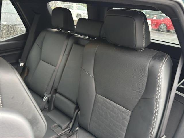 Certified Used 2025 EVEREST Toyota  image 31