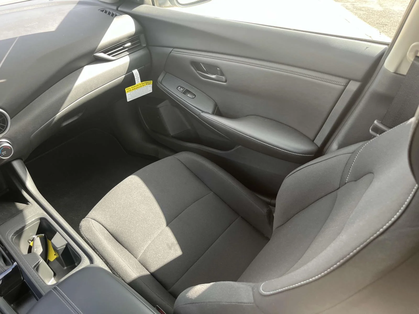2025 Nissan Sentra S - Photo 16