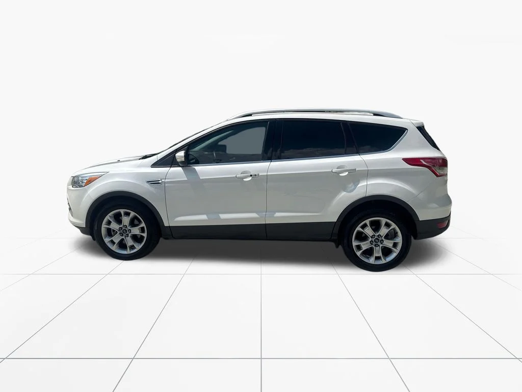 Used 2015 White Platinum Clearcoat Metallic Ford Titanium image 4